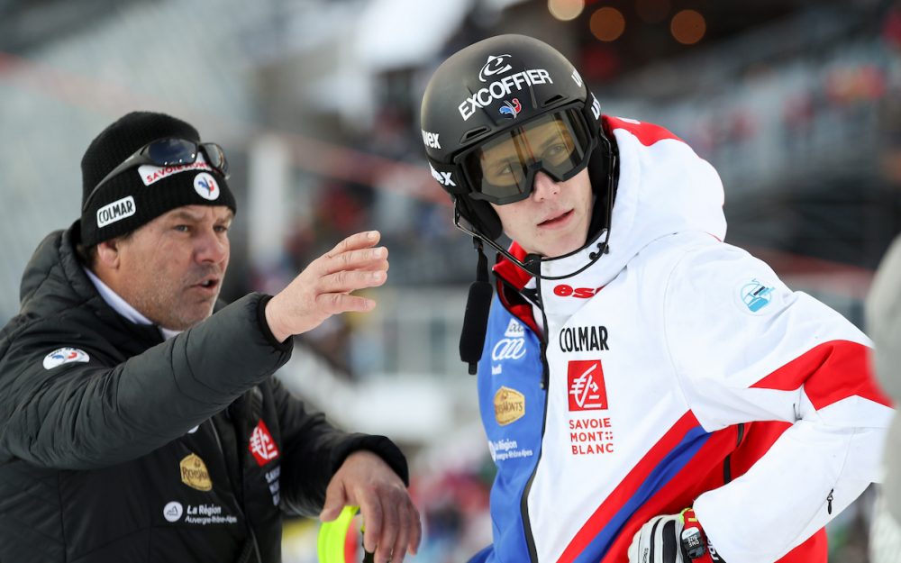 Clement Noel liegt nach dem 1. Lauf des letzten WC-Slaloms des Winters in Führung. – Foto: GEPA pictures