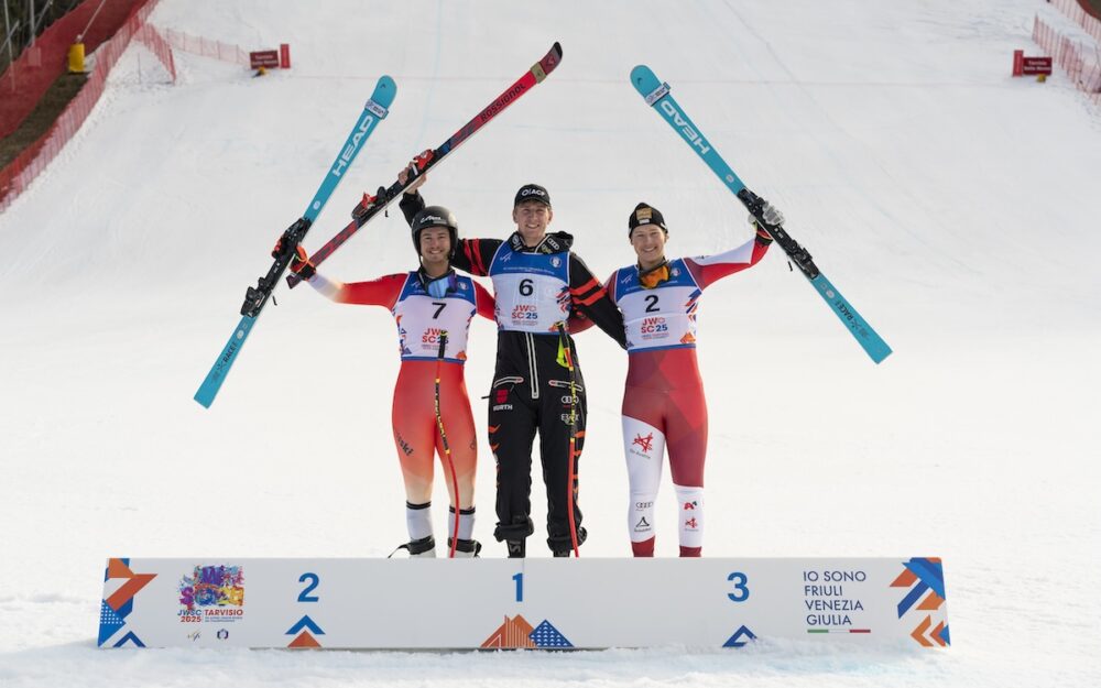 Philipp Kälin, Felix Roesle und Matthias Fernsebner (v.l.). – Foto: Fabrice_Gallina / fisalpine / fvglive