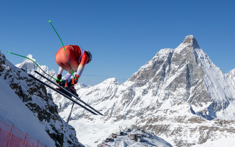 Der Schweizer Josua Mettler vor beeindruckender Kulisse. – Foto: GEPA pictures