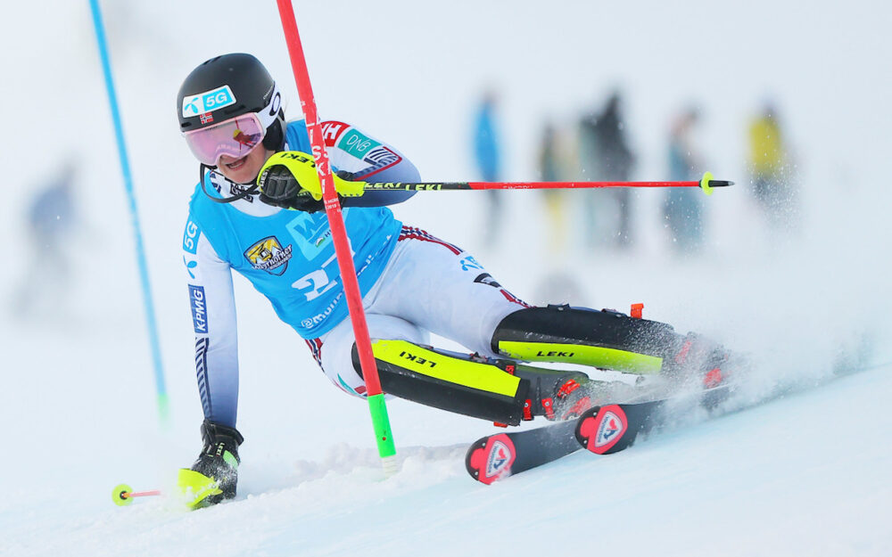 Auch die Norwegerin Mariel Kufaas steht heute zum ersten Mal bei einem Weltcup-Rennen am Start. – Foto: GEPA pictures