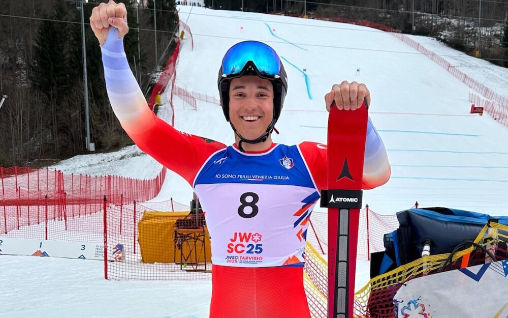 Sandro Manser kann sich über WM-Silber im Super-G freuen. – Foto: Swiss Ski