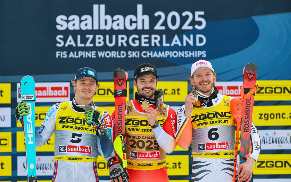 Atle Lie McGrath, Loic Meillard und Linus Strasser holen die Slalom-Medaillen. - Foto: GEPA pictures