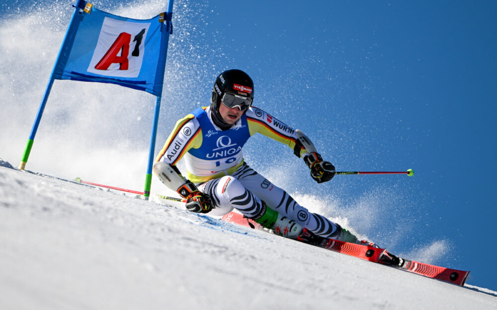 Jonas Stockinger bestreitet in Sölden sein erstes Weltcup-Rennen. – Foto: GEPA pictures